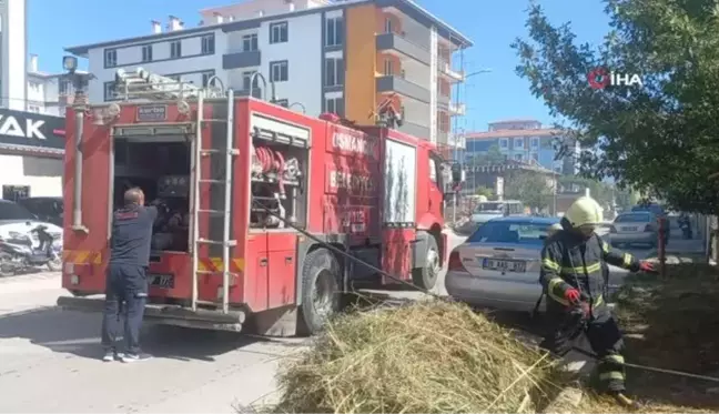 Çorum'un Osmancık ilçesinde evin bahçesinde çıkan yangın kontrol altına alındı