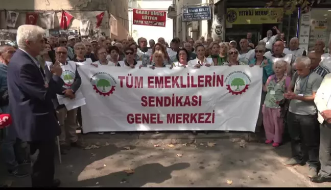 Emekliler, Ankara'da Maaşlarını Protesto Etti: 