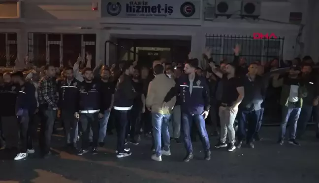 İBB İşçileri Sendika Binası Önünde Protesto Etti