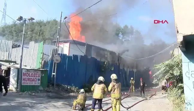 SARIYER'DE KAĞIT DEPOSUNDA YANGIN-1