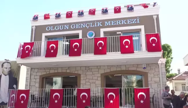 Balçova Belediyesi Olgun Gençlik Merkezi Açıldı.