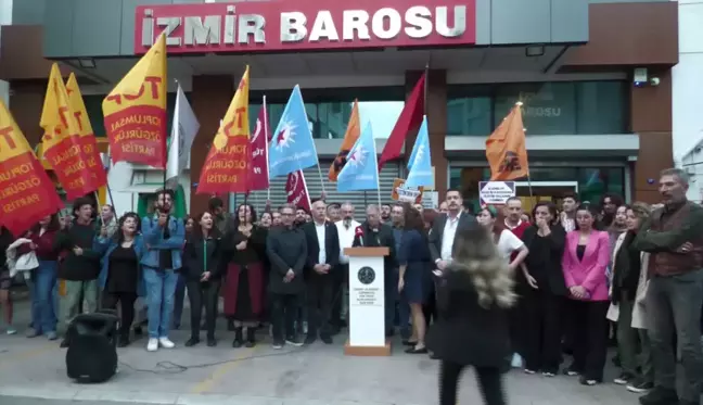 İzmir Emek ve Demokrasi Güçleri İsrail'in Filistin'e yönelik saldırılarını protesto etti