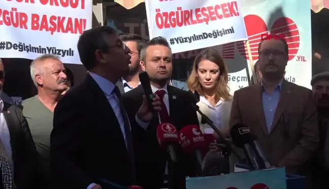 CHP Genel Başkan Adayı Özgür Özel: Bu parti ve örgüt, 6 Kasım günü ayağa kalkacak