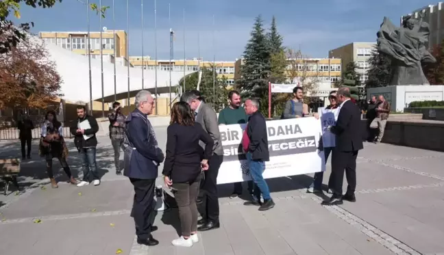 Ankara'da Öğrencilerden 'İntihar' Protestosu: 