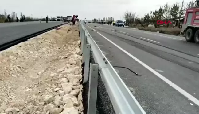 Çorum'da TIR ile traktör çarpıştı: Eski Belediye Başkanı ve bir yakını hayatını kaybetti