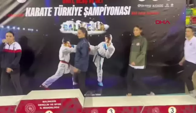 Diyarbakırlı Milli Sporcu Sena Kızılaslan Türkiye Karate Şampiyonası'nda birinci oldu