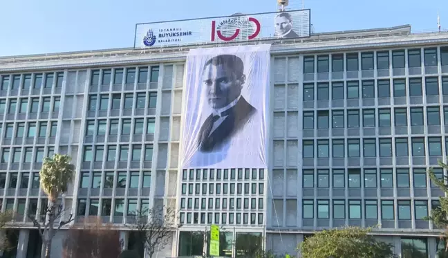 Atatürk'ün ölüm yıl dönümü İstanbul'da törenle anıldı