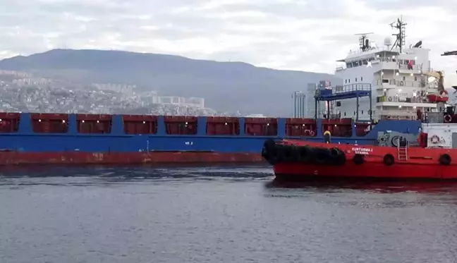 Gazze'ye yardım gemisi İzmir'den yola çıktı