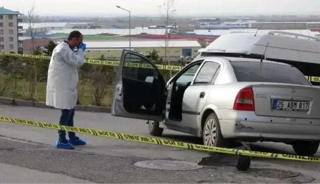 Erzurum'da izinsiz otomobille çarpıp ölen çocuk toprağa verildi