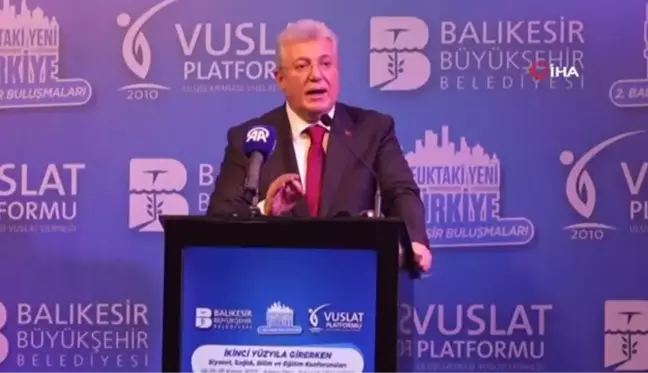 Uluslararası Vuslat Platformu'nca düzenlenen konferanslar başladı