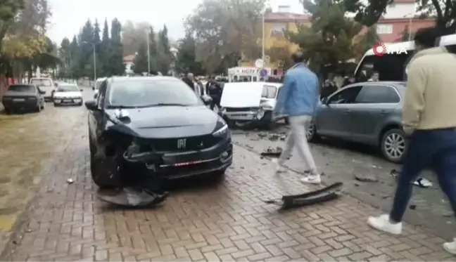 Yalvaç'ta Zincirleme Trafik Kazası: 1 Yaralı