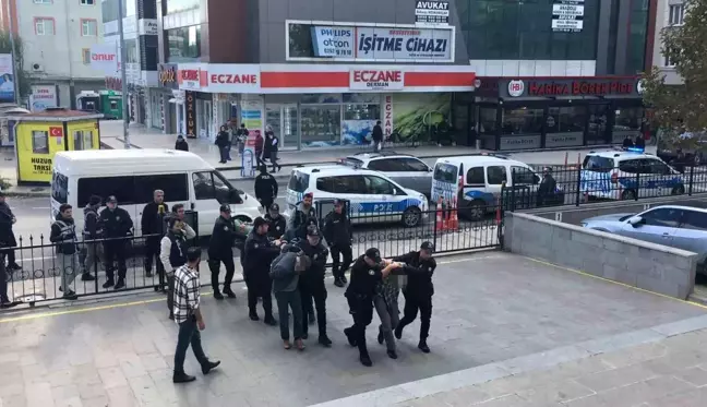 Tekirdağ Çerkezköy'de Polis Ekiplerine Mukavemette Bulunan 6 Şüpheli Yakalandı