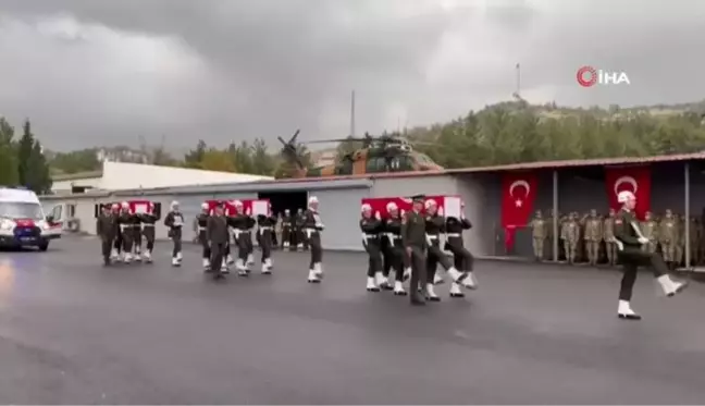 Şehitler, Şırnak'ta düzenlenen törenle memleketlerine uğurlandı