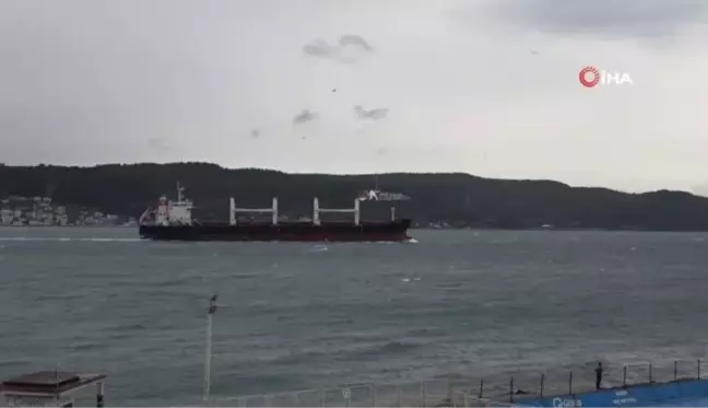 Çanakkale Boğazı çift yönlü olarak trafiğe kapatıldı