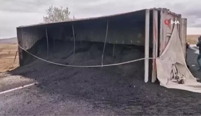 Çorum-Alaca Karayolu'nda Trafik Kazası: 3 Şerit Ulaşıma Kapandı