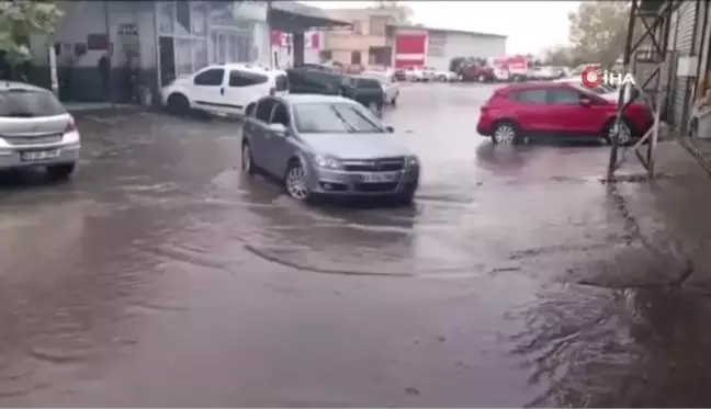 Osmaniye'de yağmur sonrası Düziçi Küçük Sanayi Sitesi göle döndü