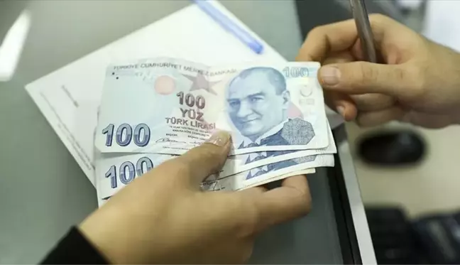 SON DURUM | 5000 TL Emekli ikramiyesi ödeme tarihi 2023 belli oldu mu? Çalışan emekliye 5000 TL verilecek mi, karar yayınlandı mı, çıktı mı?