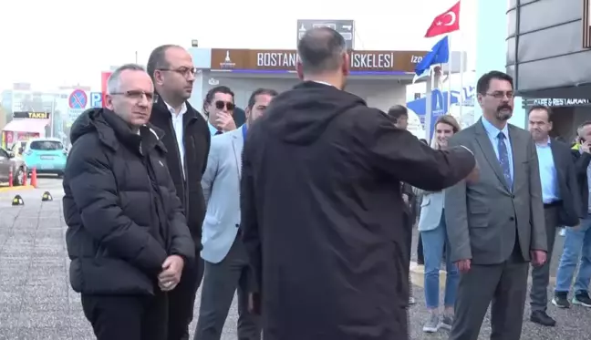 İzmir Büyükşehir Belediyesi Bostanlı İskelesi'ni Yeniledi