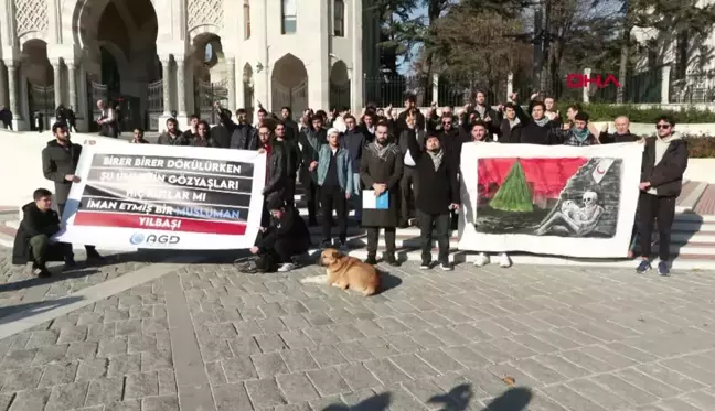 Anadolu Gençlik Derneği, yılbaşı kutlamalarını protesto etti