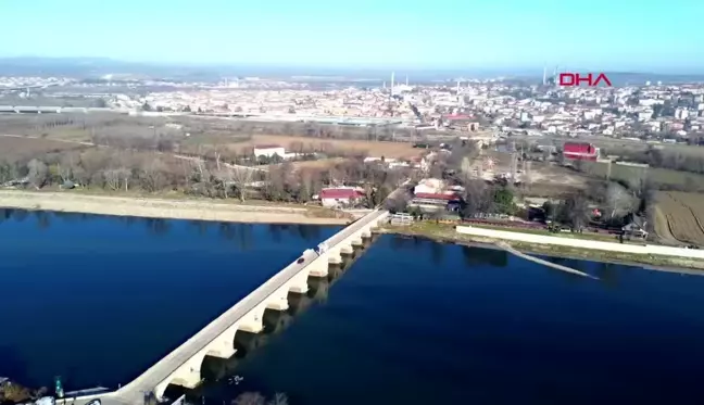 Edirne Meriç Köprüsü'nün Mimarı Hacegandan Edhem Efendi