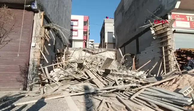 Gaziantep'te İnşaat İşçileri İskelenin Çökmesiyle Yaralandı