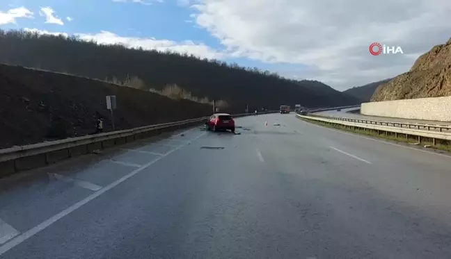 Aynı yerde peş peşe üç kaza: Kaza anı kamerada