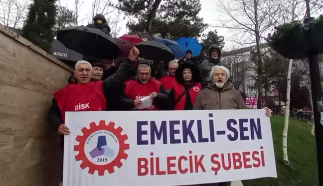 Emekliler Sendikası Bilecik Şubesi, Emekli Maaşlarına Yapılan Zamı Protesto Etti