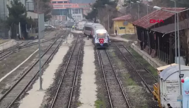 Burdur'da 15 Yıl Sonra İlk Tren Seferi Başladı