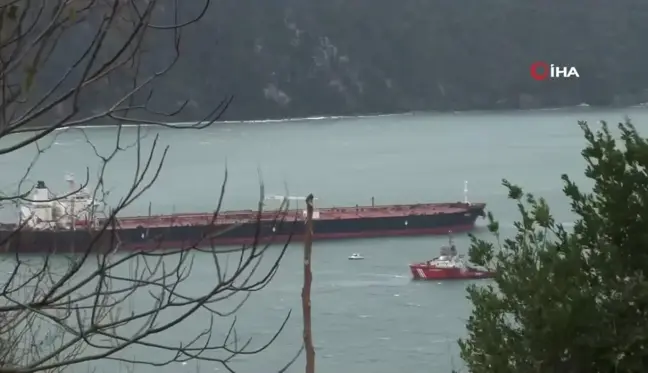 Yakıt Tankeri İstanbul Boğazı'nda Arızalandı