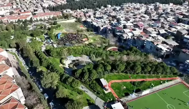 İzmir Büyükşehir Belediye Başkanı Tunç Soyer, Meriç Yaşayan Parkı'nı hizmete açtı