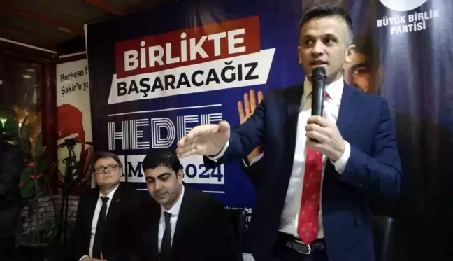 Kozan'da CHP'liler, Ekrem İmamoğlu'na tepki gösterip BBP'ye geçti