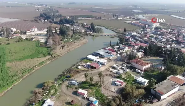 Depremde Asi Nehri evini yutmuştu, o gece yaşadıklarını korku içerisinde anlattı