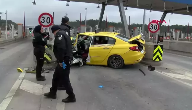 Kuzey Marmara Otoyolu'nda Taksinin Beton Bariyere Çarpması Sonucu 1 Ölü 1 Yaralı