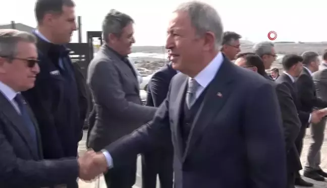 Hulusi Akar'dan TOMTAŞ'a övgü: 'Güzel ve örnek bir tesis'