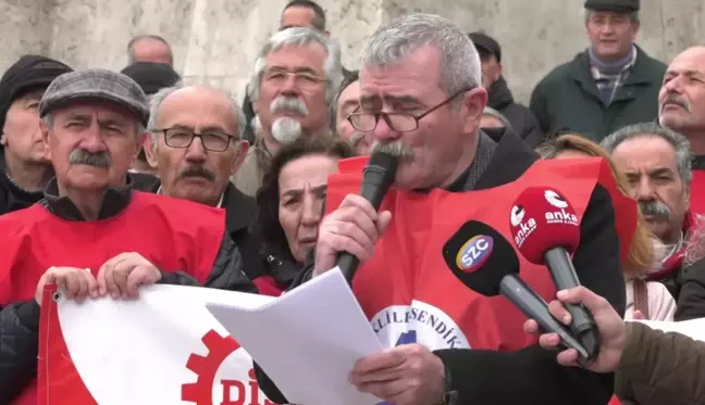 Emekliler Ankara Ulus'ta haklarını ve isteklerini dile getirdi