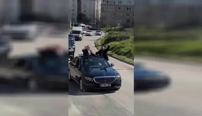 Pendik'te Muhtarın Çakarlı Konvoyu Tartışma Yarattı