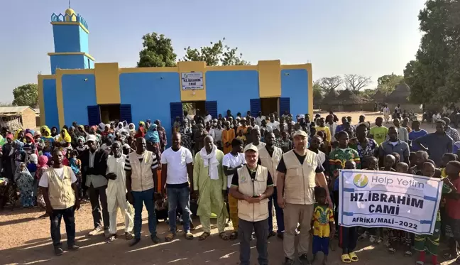 Help Yetim, Mali'de Yaptığı Hazreti İbrahim Camii'nin Açılışını Gerçekleştirdi