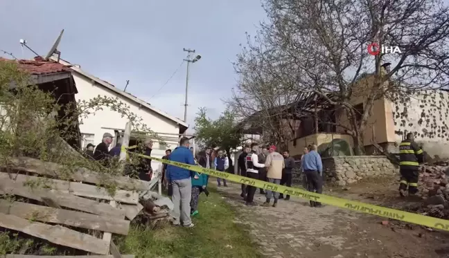 Çankırı'da korkutan yangın: Vali Taşolar, gözyaşlarına boğulan yaşlı adamı böyle teselli etti