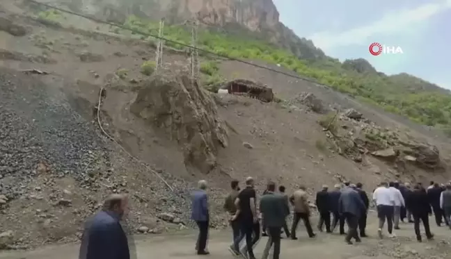 Hakkari'de vatandaşlar çinko ve kurşun madenine karşı eylem başlattı