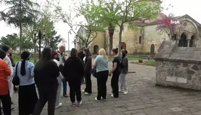 Trabzon'daki Ayasofya Camii'ne yoğun ilgi