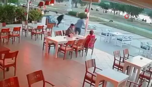 Didim'de sokak köpeği çocuğa saldırdı... Çevredekiler böyle yardıma koştu