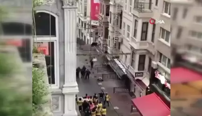 Taksim'e çıkmak isteyen gruba polis müdahalesi