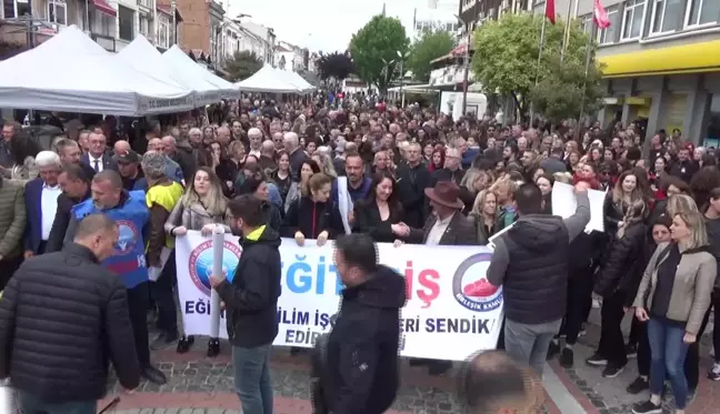 Edirne'de Öğretmenler Şiddeti Protesto Etti, Bir Gün İş Bıraktı