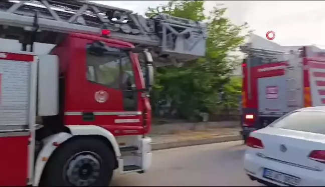 İzmir'de tekstil fabrikasındaki yangın