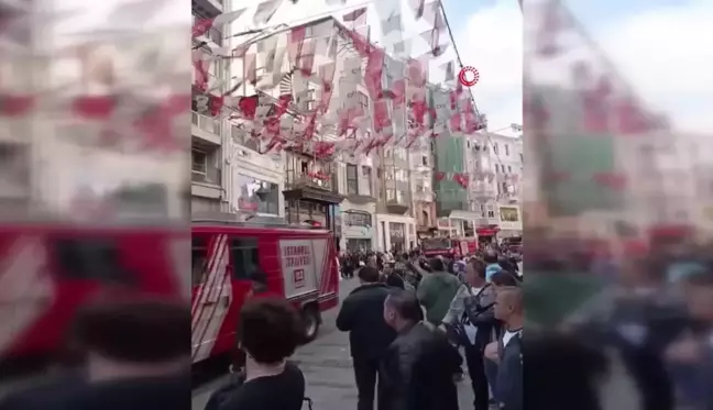 Beyoğlu'nda iş yerinde yangın paniği