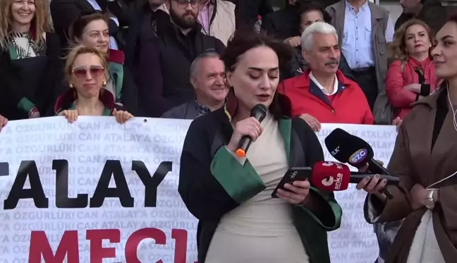 Can Atalay'ın meslektaşları ve arkadaşları Adalet Nöbeti'ne devam ediyor