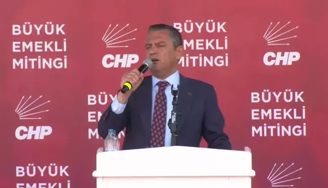 CHP Genel Başkanı Özgür Özel, Emeklilere Seslendi: 'Hakkınızı Söke Söke Alacağım'