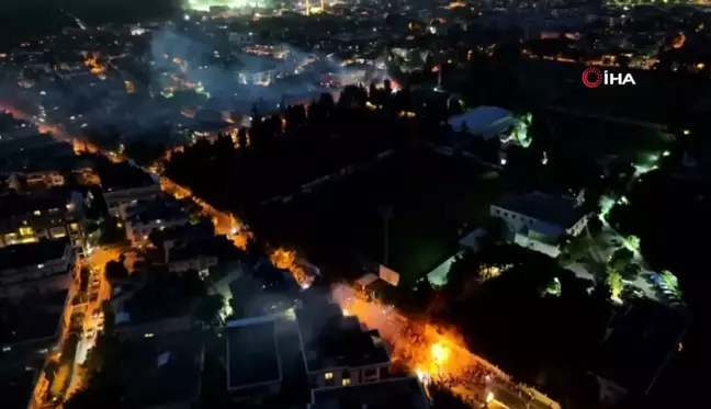 Galatasaraylı Taraftarlar Florya'ya Akın Etti