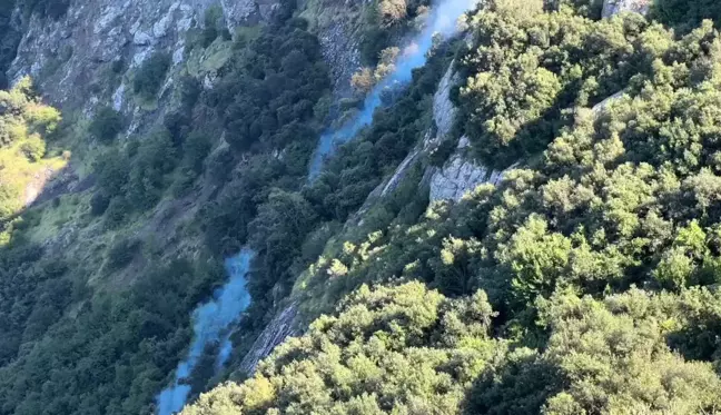 Sinop'ta Yangın Müdahalesi Sırasında İtfaiye Personeli Uçurumdan Düştü