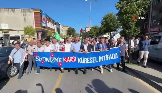 Sakarya'da binler Gazze ve İsmail Haniye için yürüdü